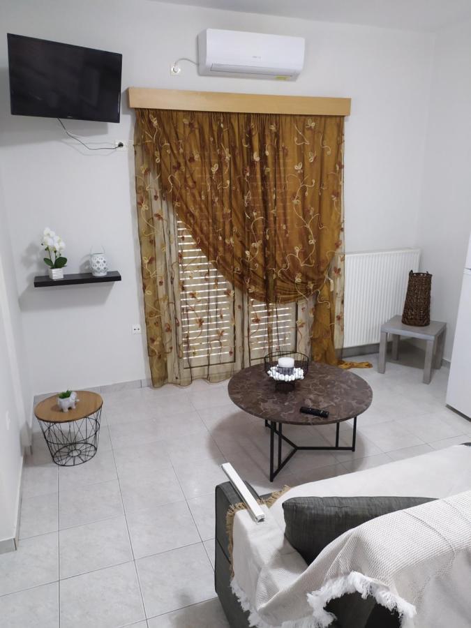 شقة Seaview Chalkis Karababás المظهر الخارجي الصورة